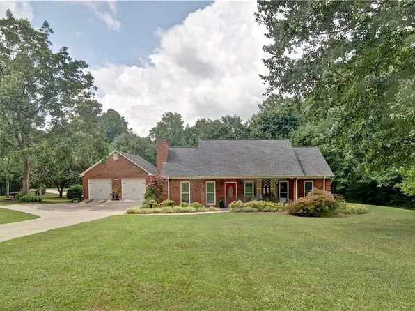 41 Ruff Harris Dr, Dallas, GA 30157