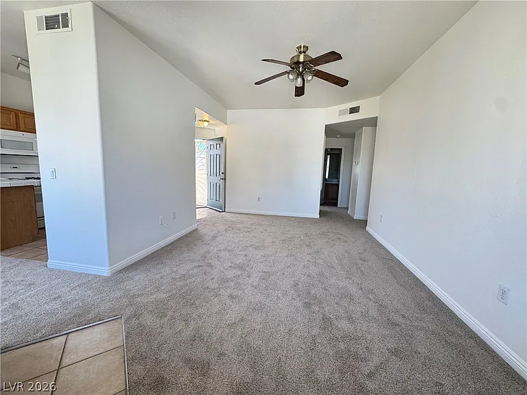 2120 Calville St #202 — Photo 4