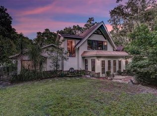 2105 E Minnesota Ave, Deland, FL 32724