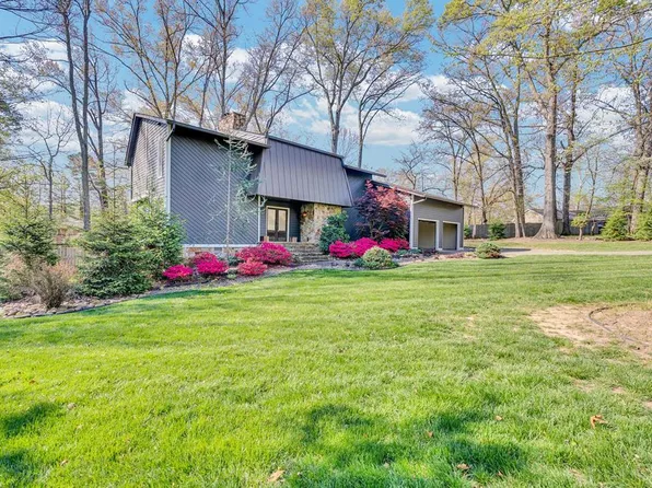 1265 Flatt Cir, Cookeville, TN 38501