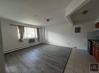5512 111th St APT 2C, Corona, NY 11368