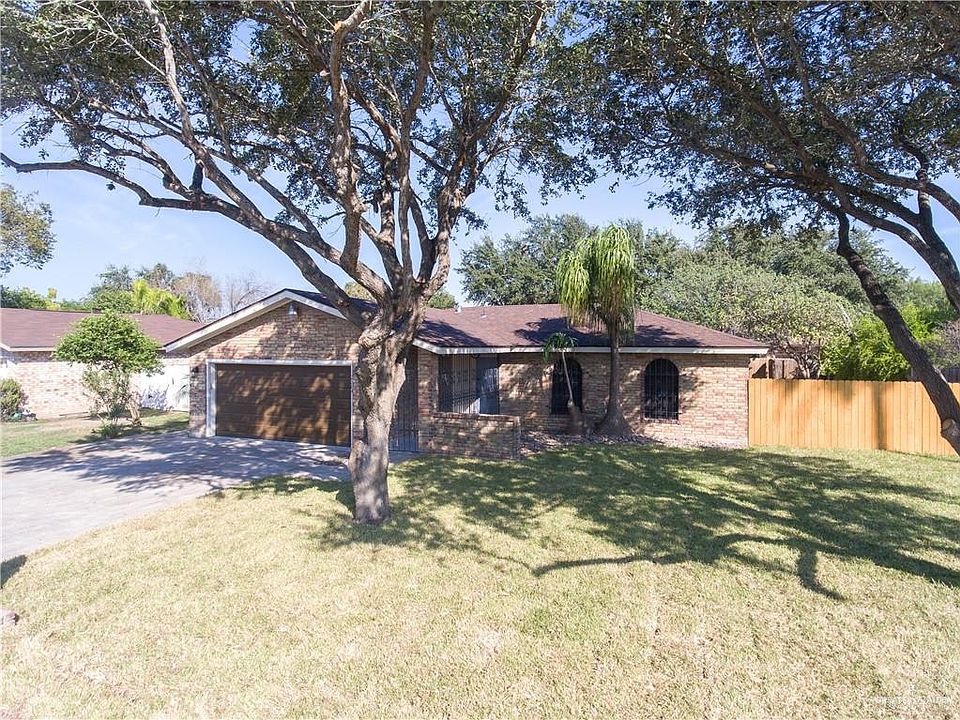 1st image of 2704 Esperanza Ln