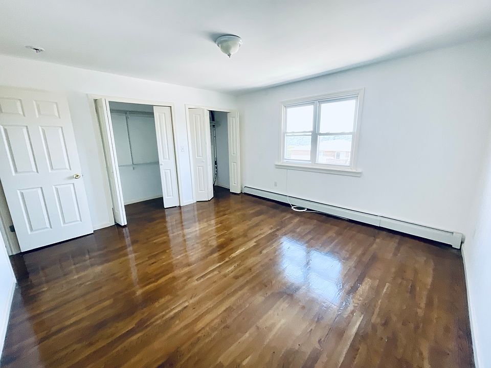 2nd image of 568 Edison Ave #1