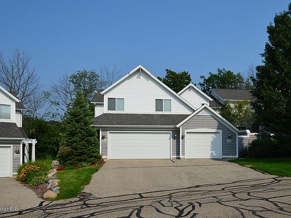 2nd image of 838 Pinnacle Run Dr SE