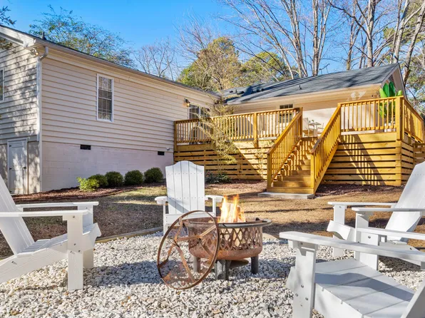 5101 Kaplan Dr, Raleigh, NC 27606