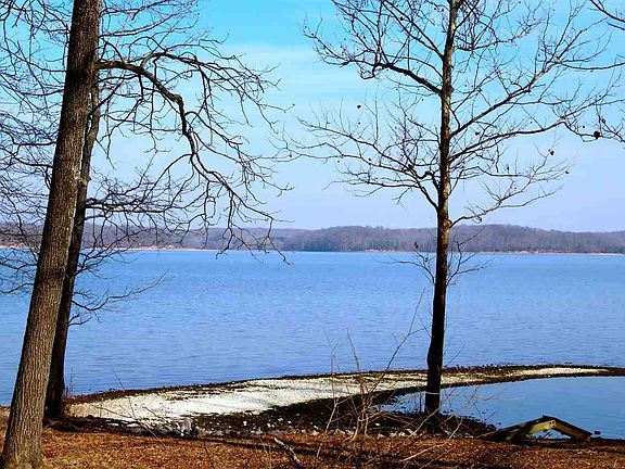 2nd image of 252 Driftwood Dr