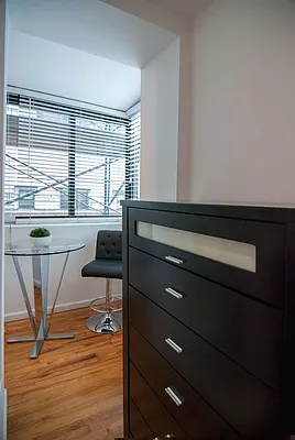 Rented by WAM Partners - William Moses Co. | media 65