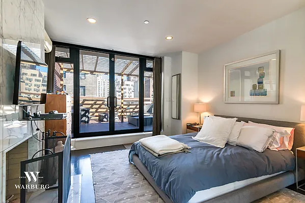 Rented by Warburg | media 6