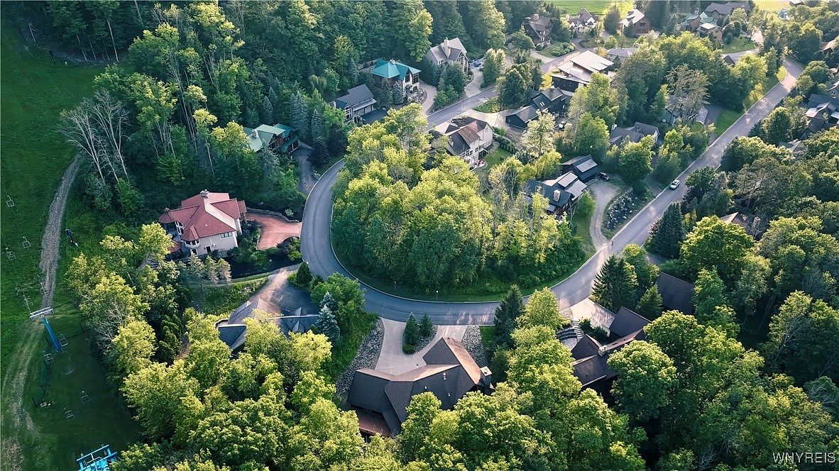 10 Greer Hill Dr #2, Ellicottville, NY 14731 | Zillow