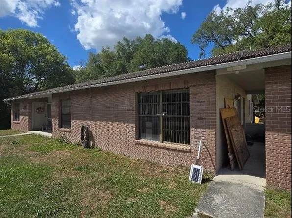 11510 Valencia Dr, Seffner, FL 33584