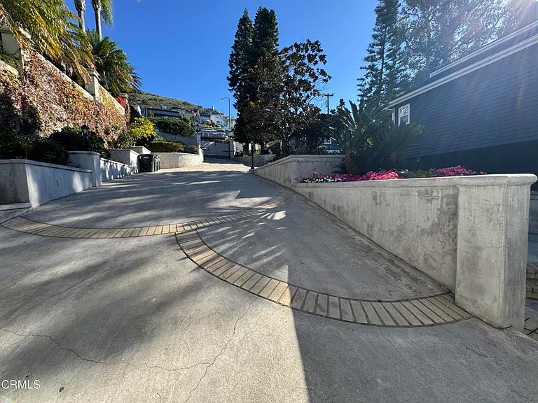 32175 Coast Hwy — Photo 14