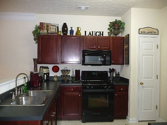 2nd image of 904 Parc River Blvd