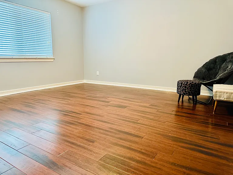 1818 Hillgreen Dr — Photo 11