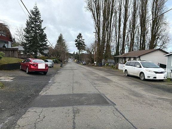 5th image of 927 Ellinor Ave