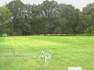 10415 Golfview Ct, Davison, MI 48423