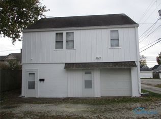 733 N Union St, Fostoria, OH 44830