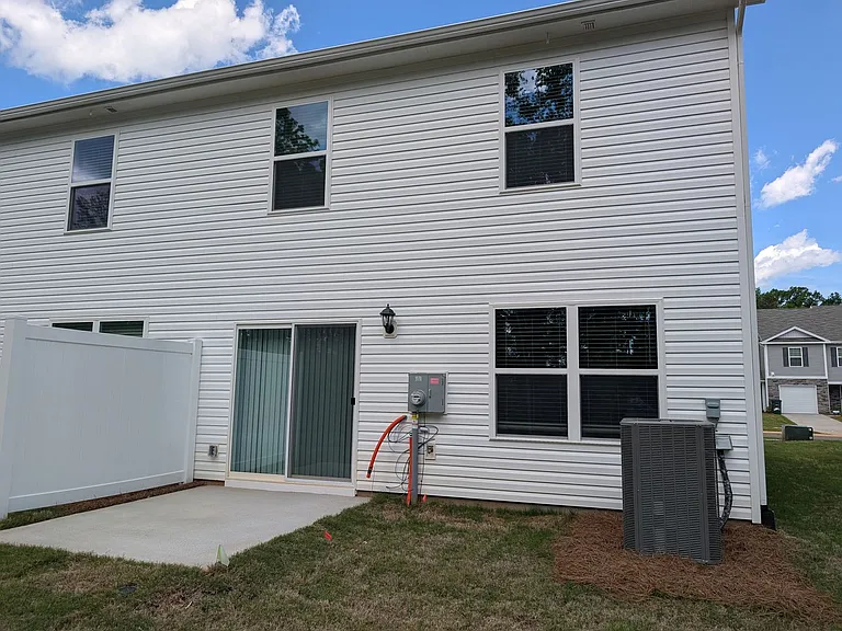 5132 Hyrule Dr — Photo 15