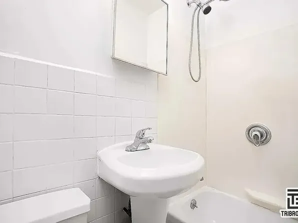 307 East 104th Street image 4 of 4