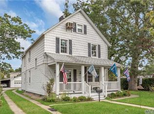1995 Miller Pl, Merrick, NY 11566