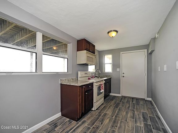 3rd image of 5275 N Highway 1 APT 4