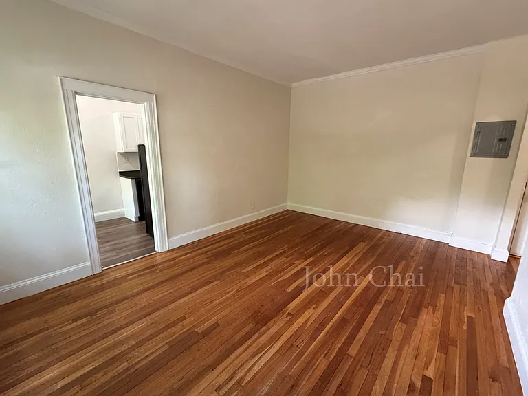 2051 Commonwealth Ave #5 — Photo 7