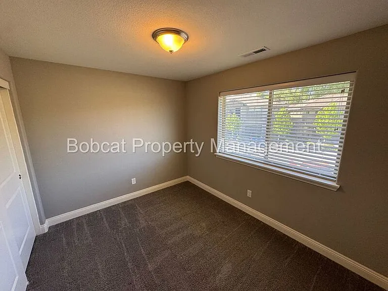 1288 Handelin Rd — Photo 26