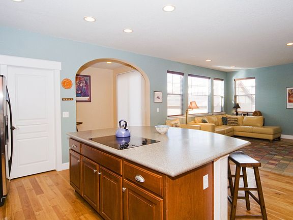 5th image of 2747 N Xanthia Ct