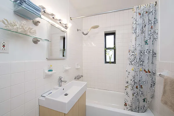 Rented by Compass | media 14