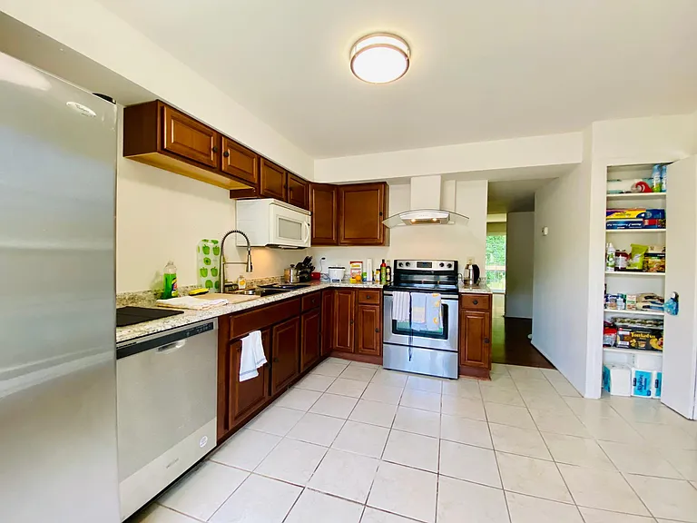 10690 High Beam Ct — Photo 5