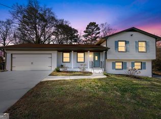 2695 Ridgewood Dr, Marietta, GA 30066
