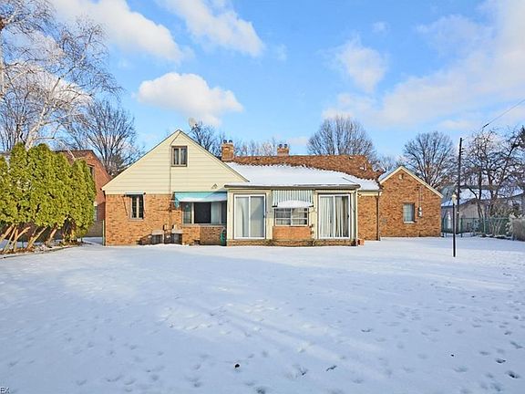 5th image of 3830 Carol Blvd