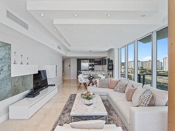 5th image of 17001 Collins Ave APT 908