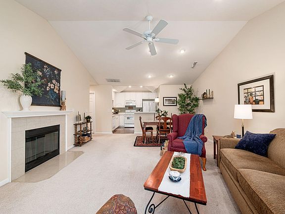 4th image of 1274 Allington Ln