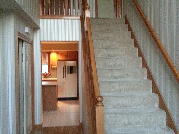 5th image of 820 Willow Creek Way