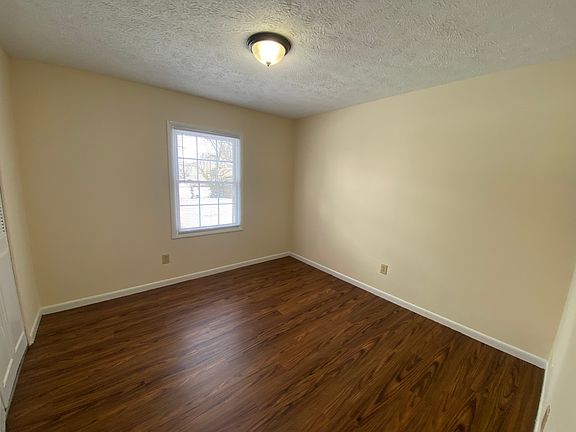 5th image of 1342 Gardendale Ave