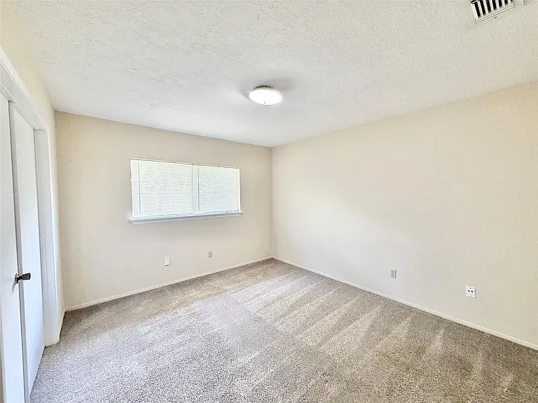 12618 Ridgelow Ln — Photo 7