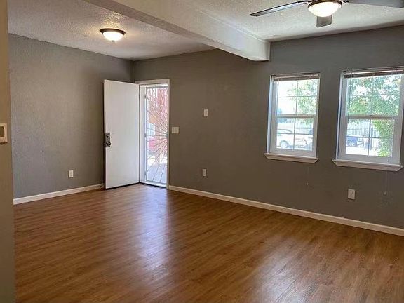2nd image of 434 Maine St #1A