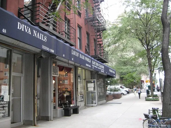 50 East End Avenue image 1 of 5