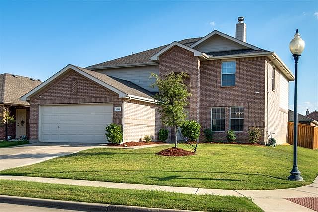 1st image of 1300 Waterford Dr