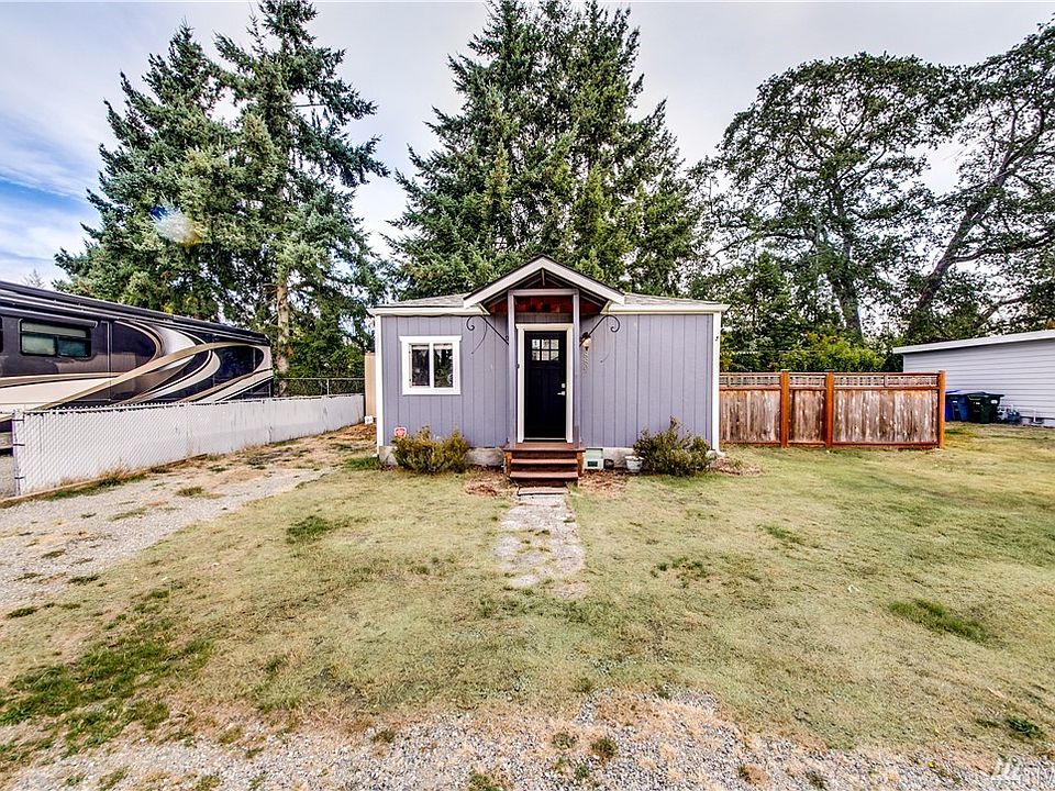 1st image of 8805 8807 Silcox Dr SW