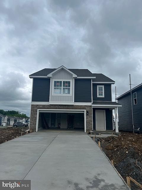 1st image of 172 Hamstead Dr