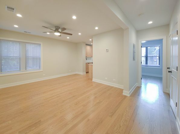 1908 1/2 W Winnemac Ave #3