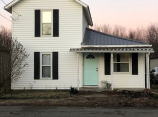 320 High St, Dresden, OH 43821