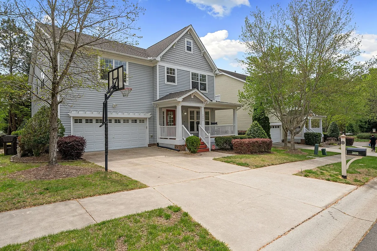 Building Photo - 3809 Stoneybrook Dr