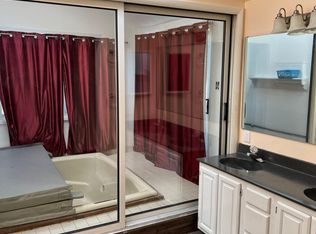 524 Sheridan Rd, Noblesville, IN 46060