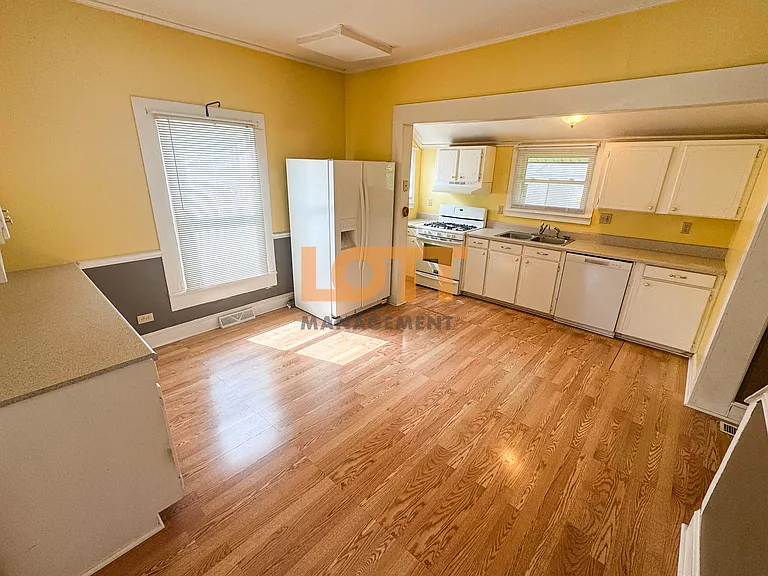 105 Arrington Ave — Photo 6