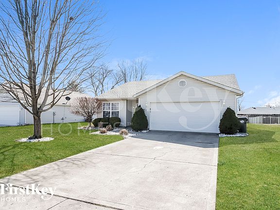 2nd image of 421 Martin Ct
