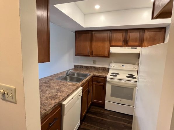 5876 Aqua Bay Dr