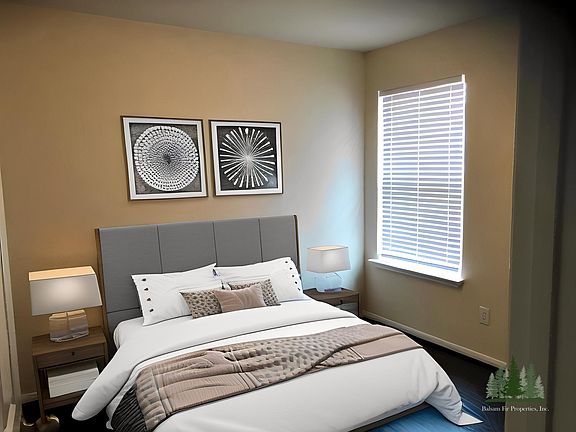 Back secondary bedroonm