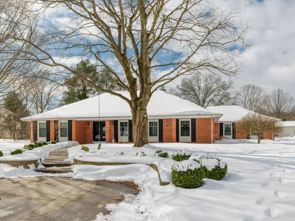 353 E Ridge Cir, Kalamazoo, MI 49009